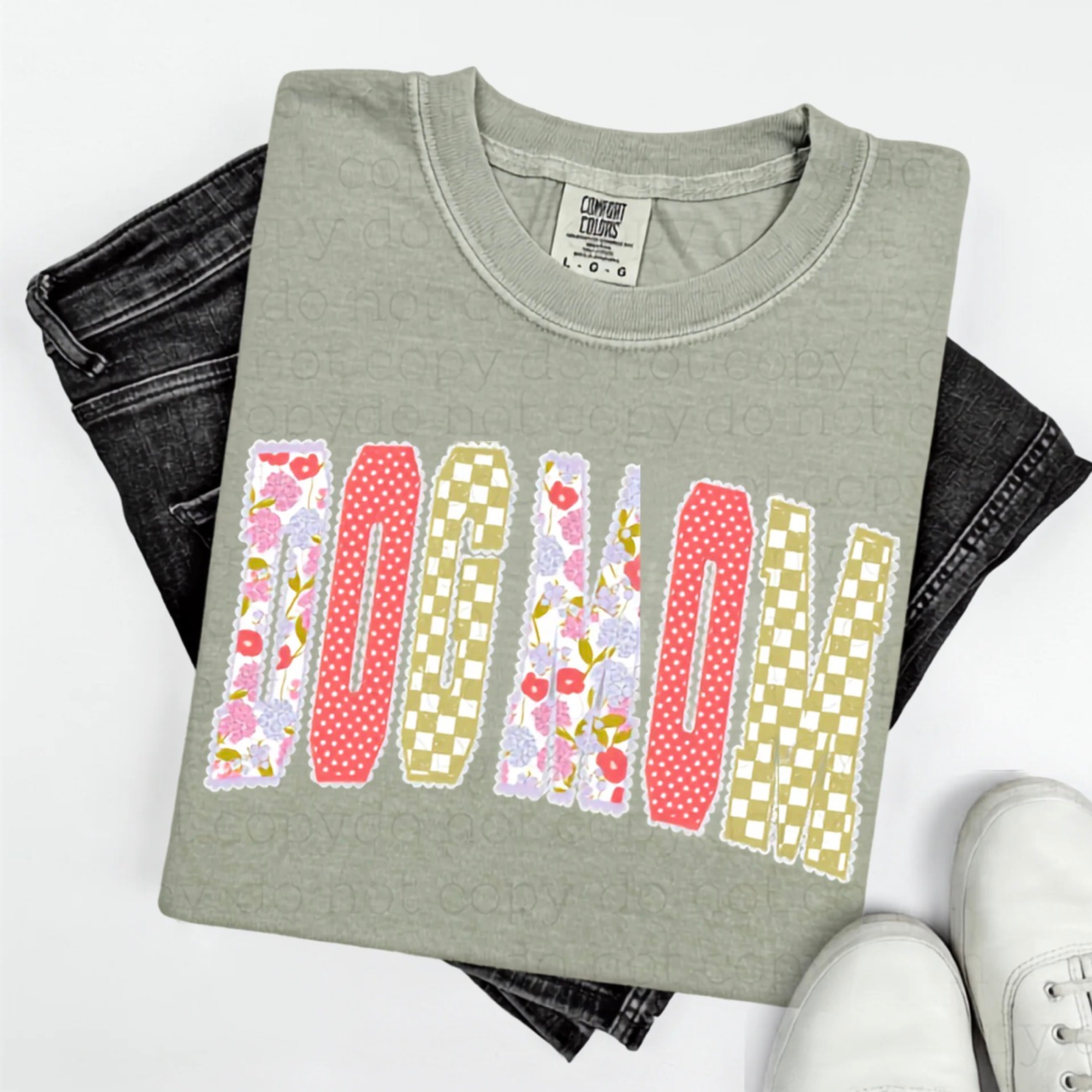 DOG MOM - T-SHIRT